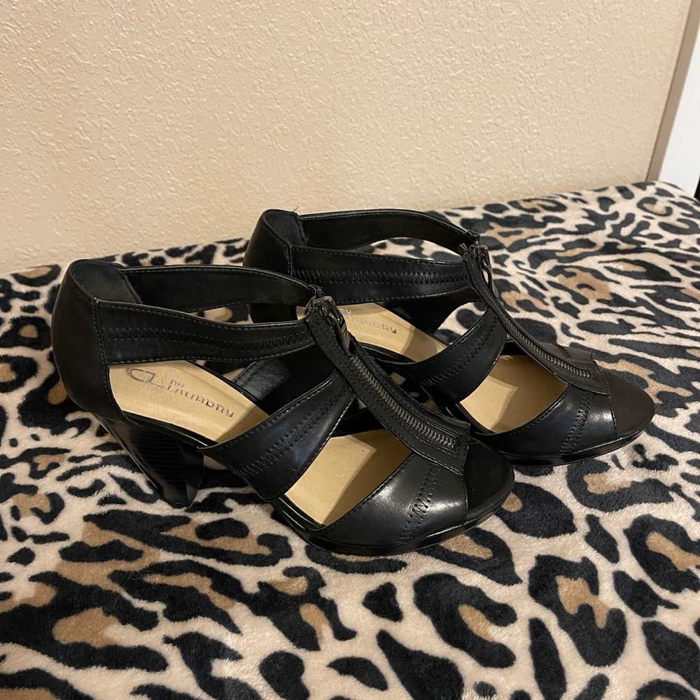 Chinese Laundry black leather heels